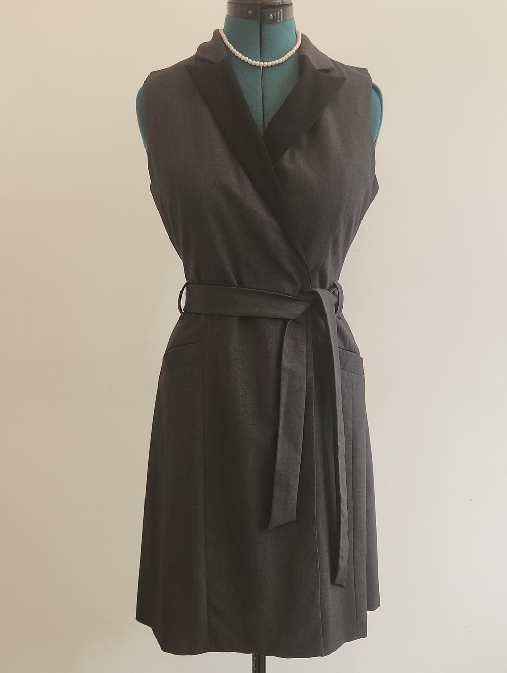 🖤 Calvin Klein Sleeveless Black & Grey Wrap Belted Dress SZ 6